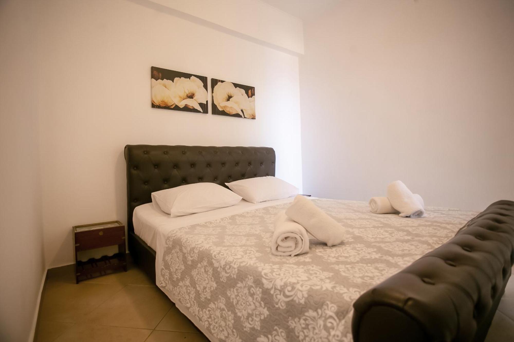 דירות Kornata Ionian Grand מראה חיצוני תמונה